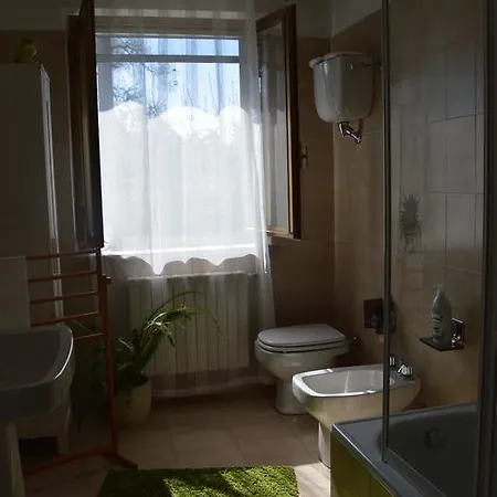 Casolare Le Querce Feriehus *